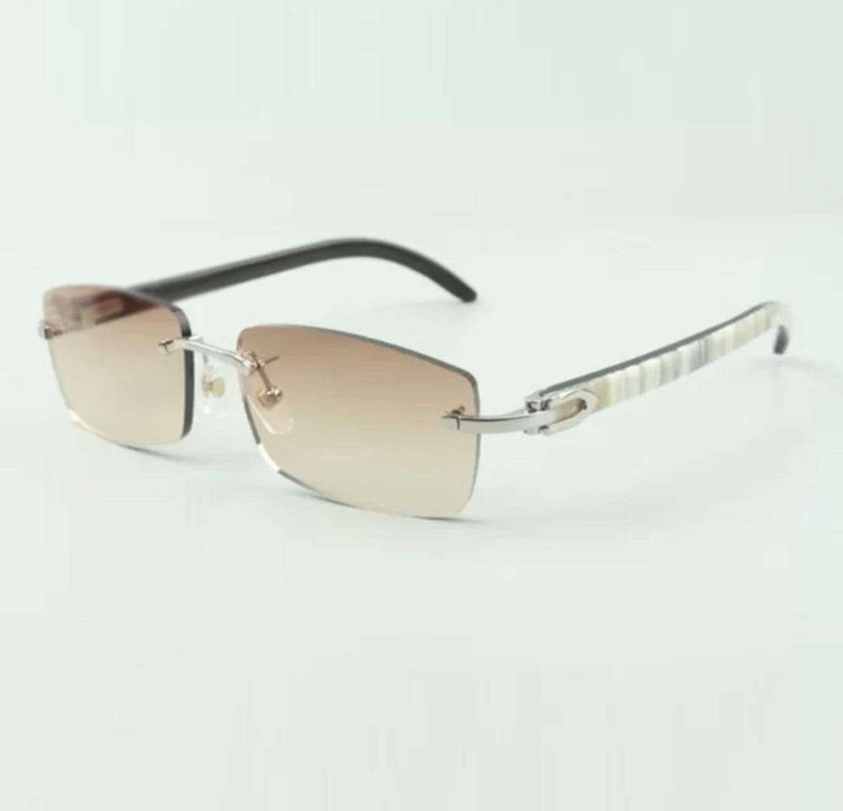 ⭐️White Buffalo Horn Sunglasses Size 56 Henny Lenses