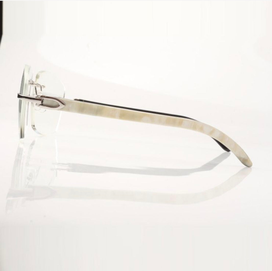 ⭐️ White Buffalo Horn Sunglasses Size 60 Clear Lenses