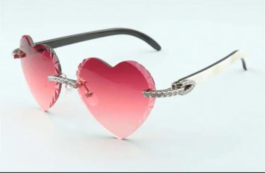 ⭐️ White Buffalo Horn Sunglasses Size 56 Red Heart Lenses