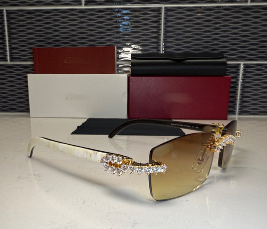 White Buffalo Horn Sunglasses Size 56 Henny Lenses Big Stones (50 Pointers)